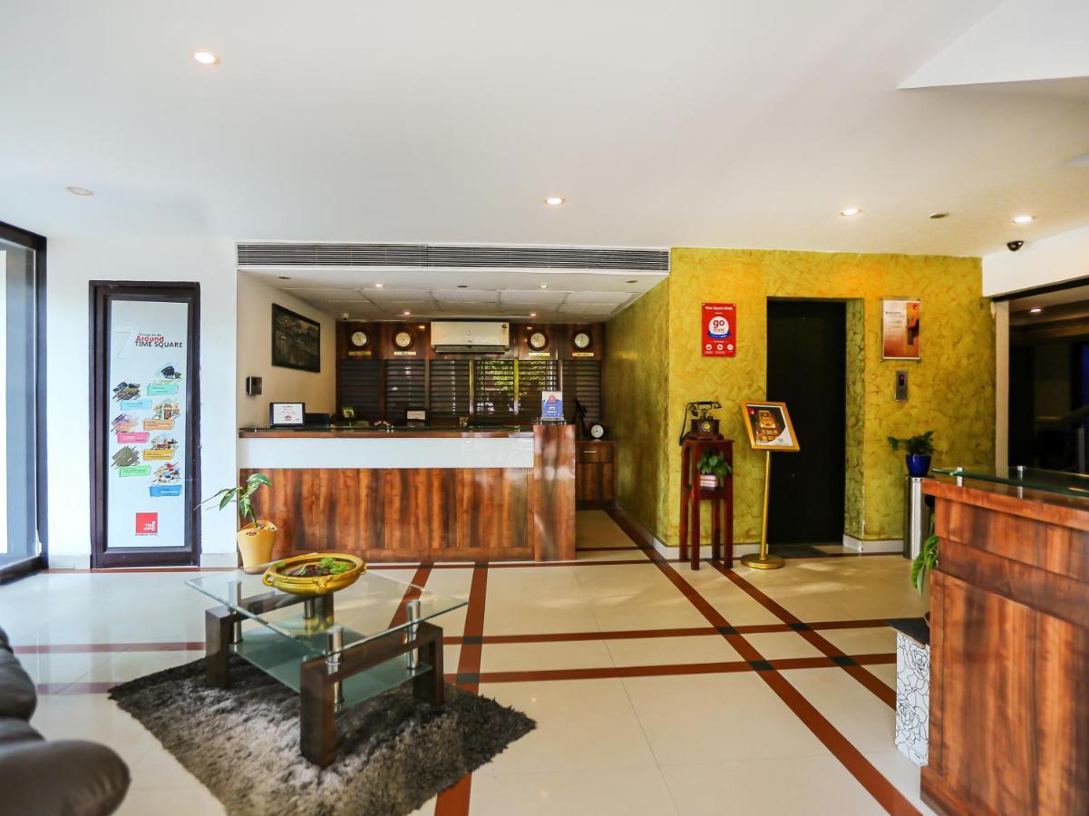 Treebo Trend Time Square Marine Drive Hotel Kochi Kültér fotó