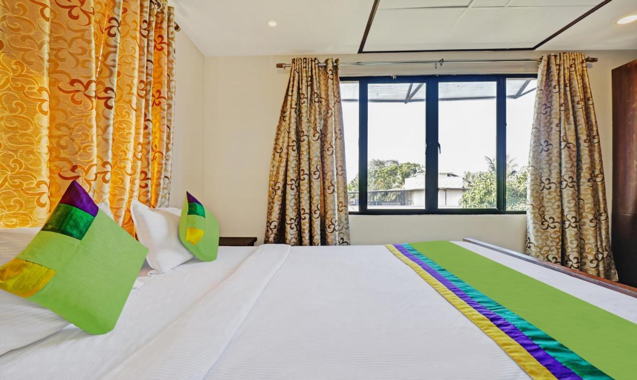 Treebo Trend Time Square Marine Drive Hotel Kochi Kültér fotó
