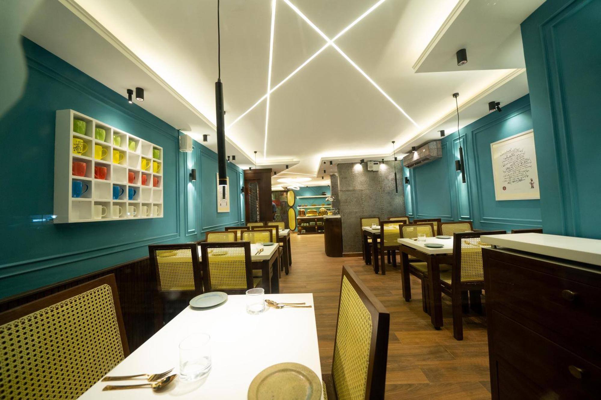Treebo Trend Time Square Marine Drive Hotel Kochi Kültér fotó